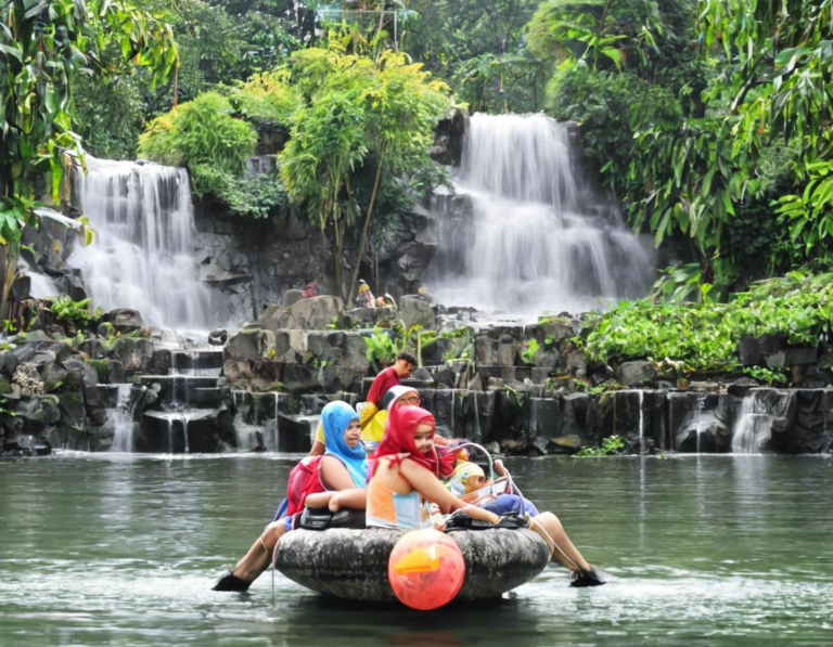 Mengapa Wisata Air di Bogor?